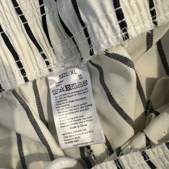 Stylish Striped Men's Joggers in Cream and Black - Picture 3 of 3